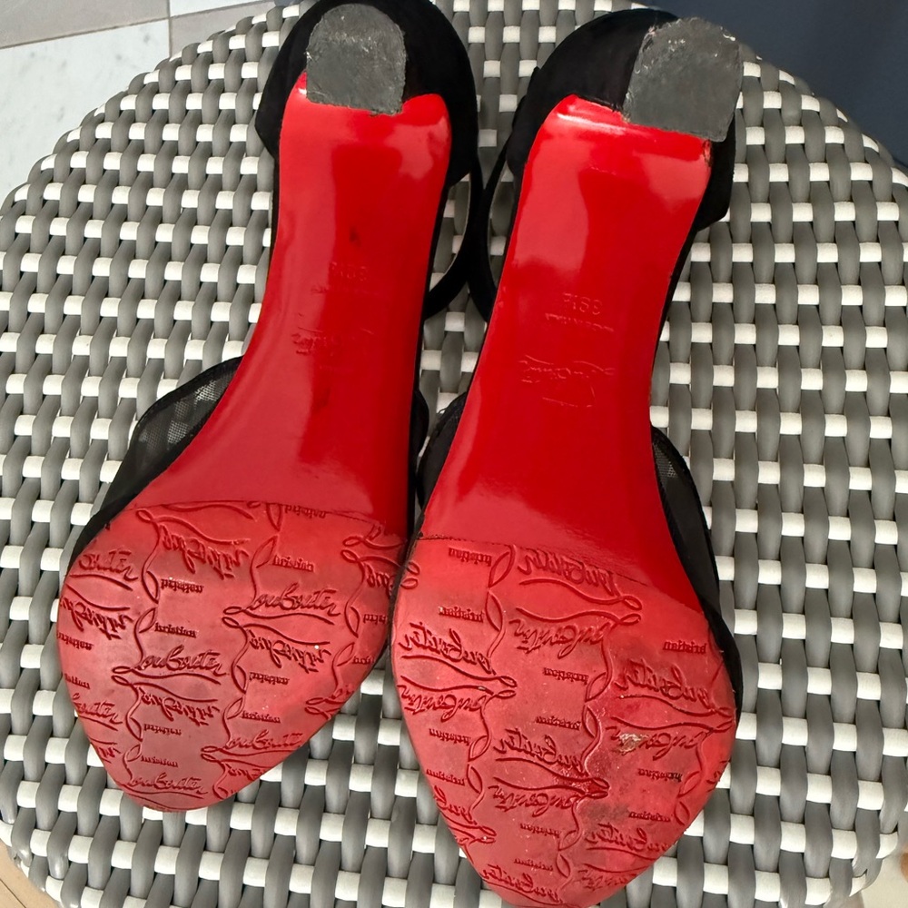 Black Loub Pumps - Picture 4 of 5